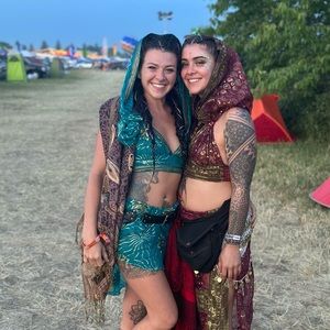 Meet your Posher, Meg